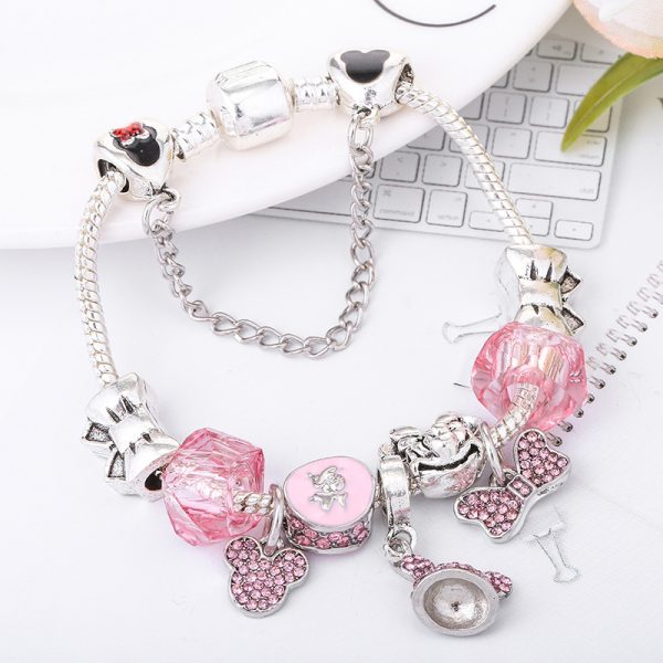 Pink cartoon Mickey Mouse beaded bracelet, an alloy bracelet for children as a gift