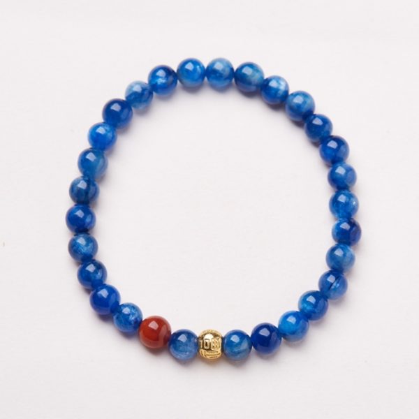 Kyanite and South Red Agate Bracelet, a lucky and fortune-bringing bead bracelet, a niche and high-end accessory.