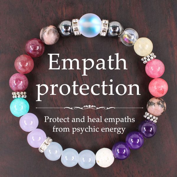Natural stone and crystal bracelets for safeguarding love, with multicolored beads suitable for both men and women